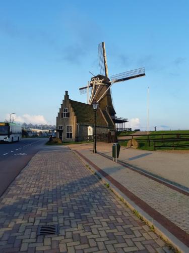 Premier moulin de la journée.